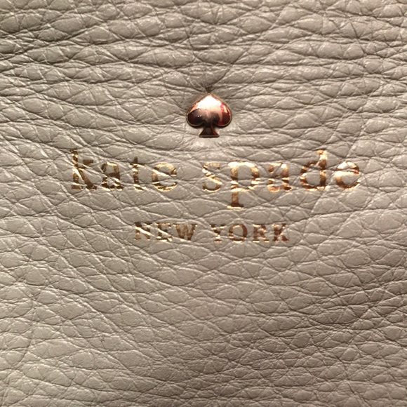 Kate Spade Cobble Hill Small Ella - Picture 4 of 8